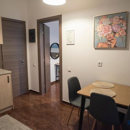 Explore Greece From Lovely City Centre Apartment Chalkís Exteriér fotografie