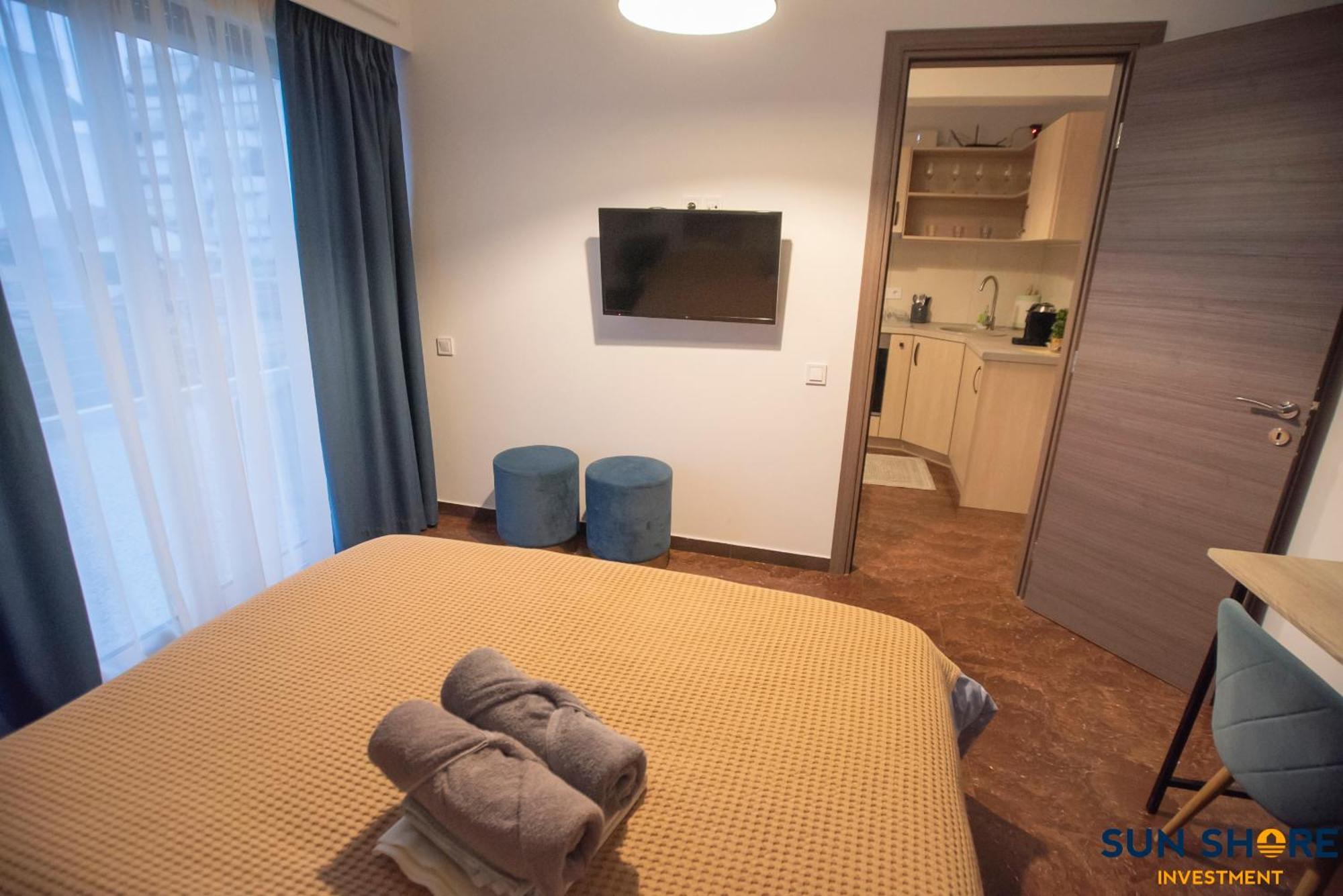 Explore Greece From Lovely City Centre Apartment Chalkís Exteriér fotografie